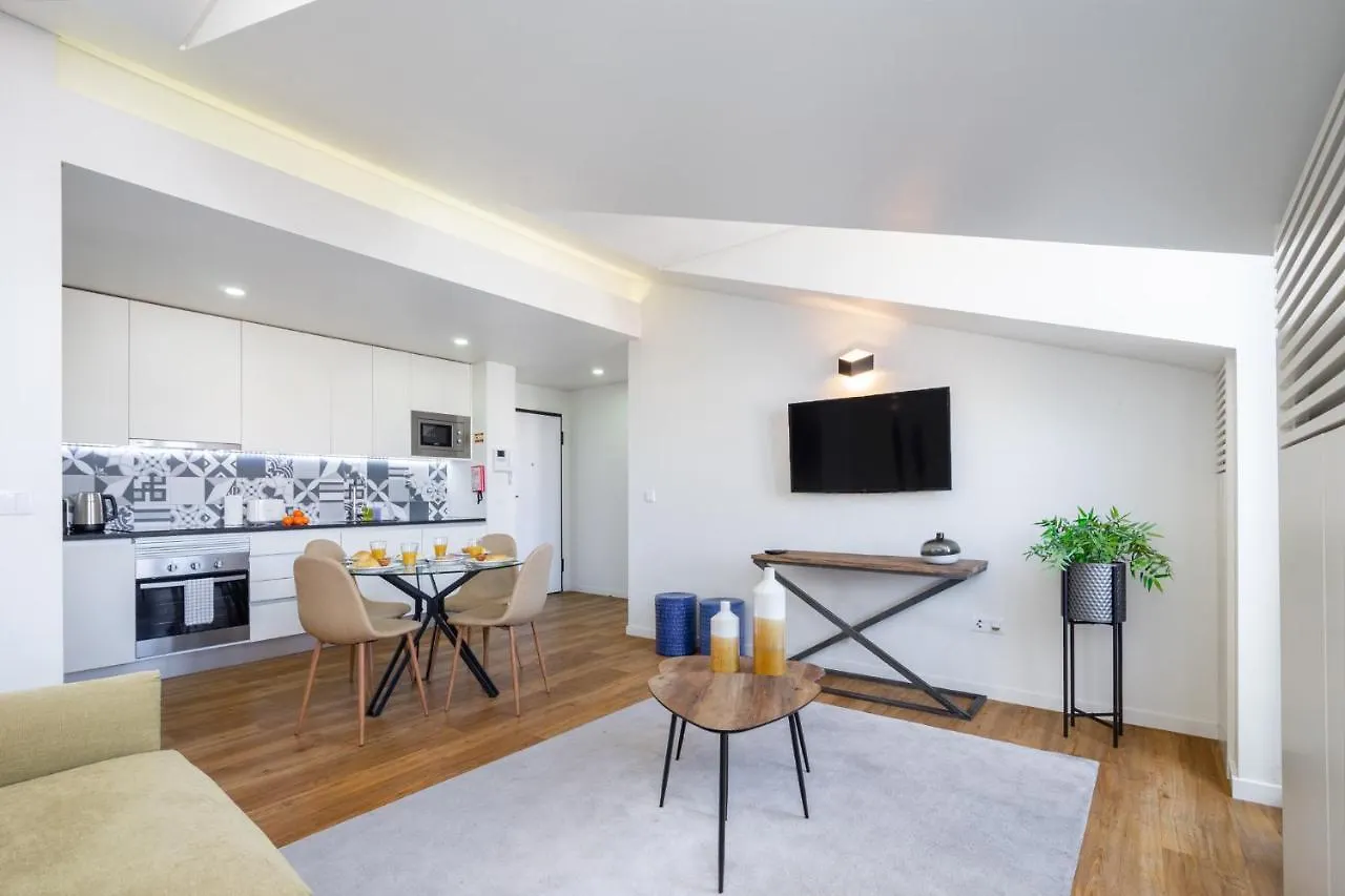 Whome Alcantara Premium Apartment Lisbon 0*,